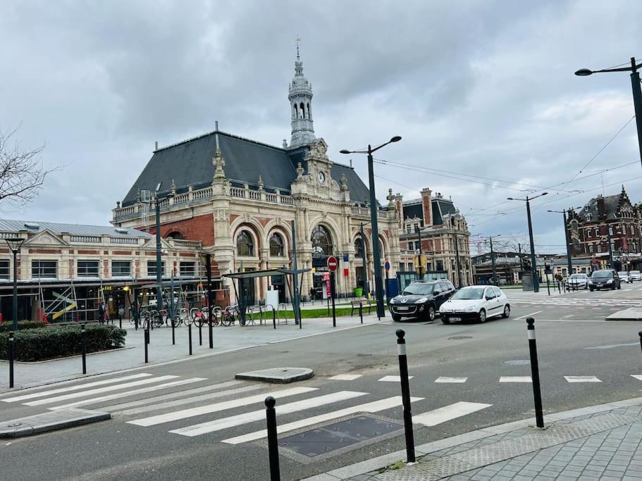 Apt Des Artistes, 3 Min A Pied Gare Et Centre Валансьен Экстерьер фото